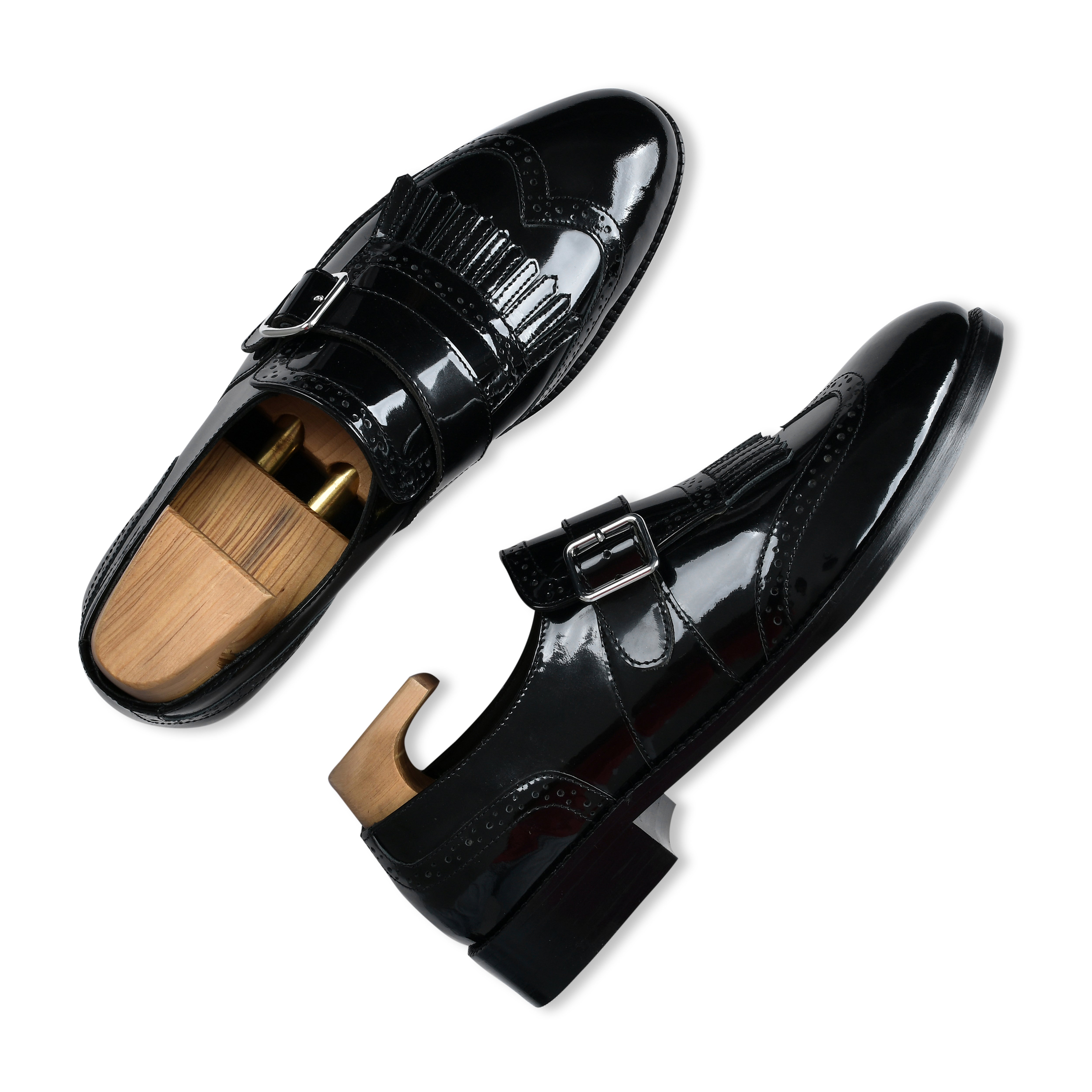 ISSAC | BLACK  PATENT KILTIE