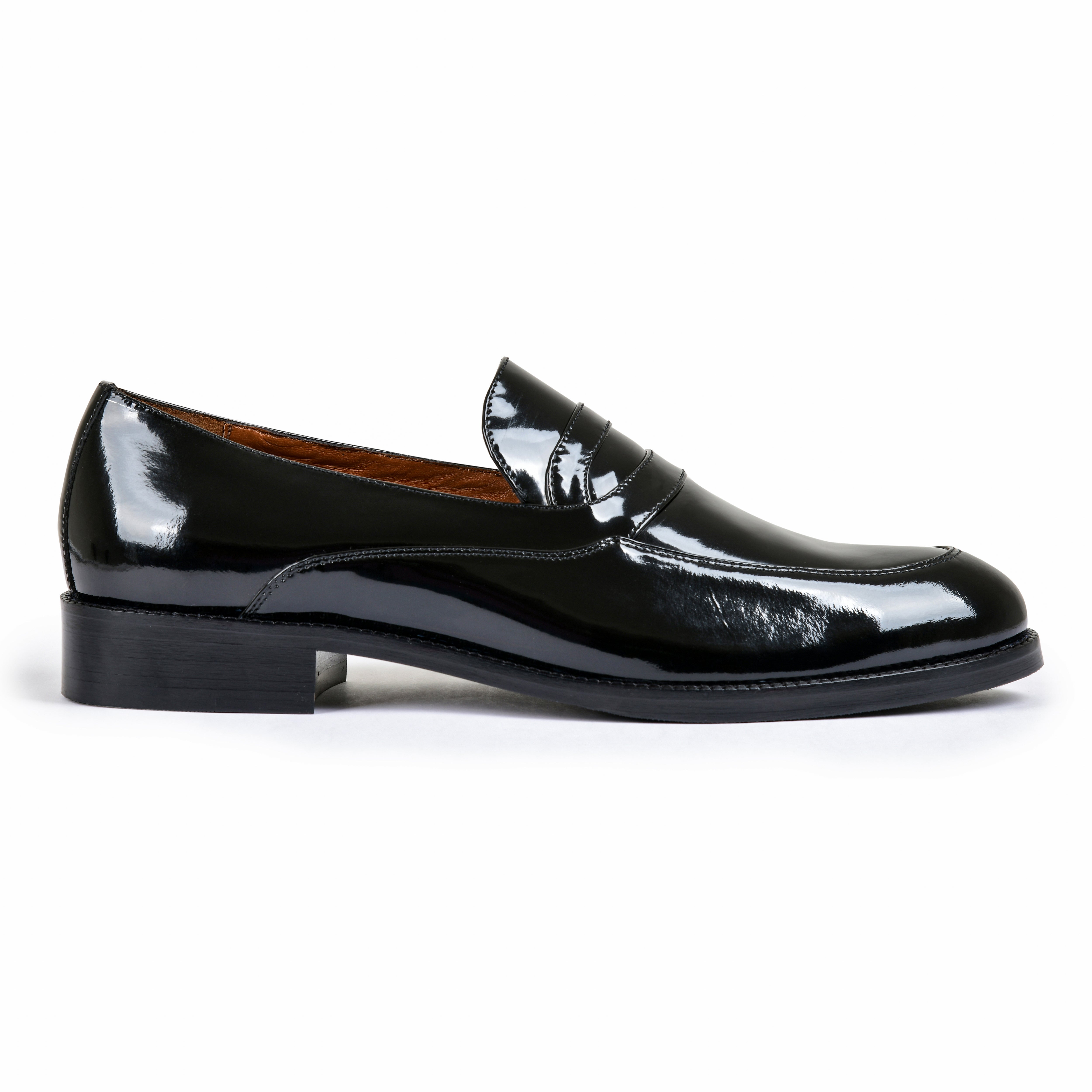 PETER | BLACK PATENT