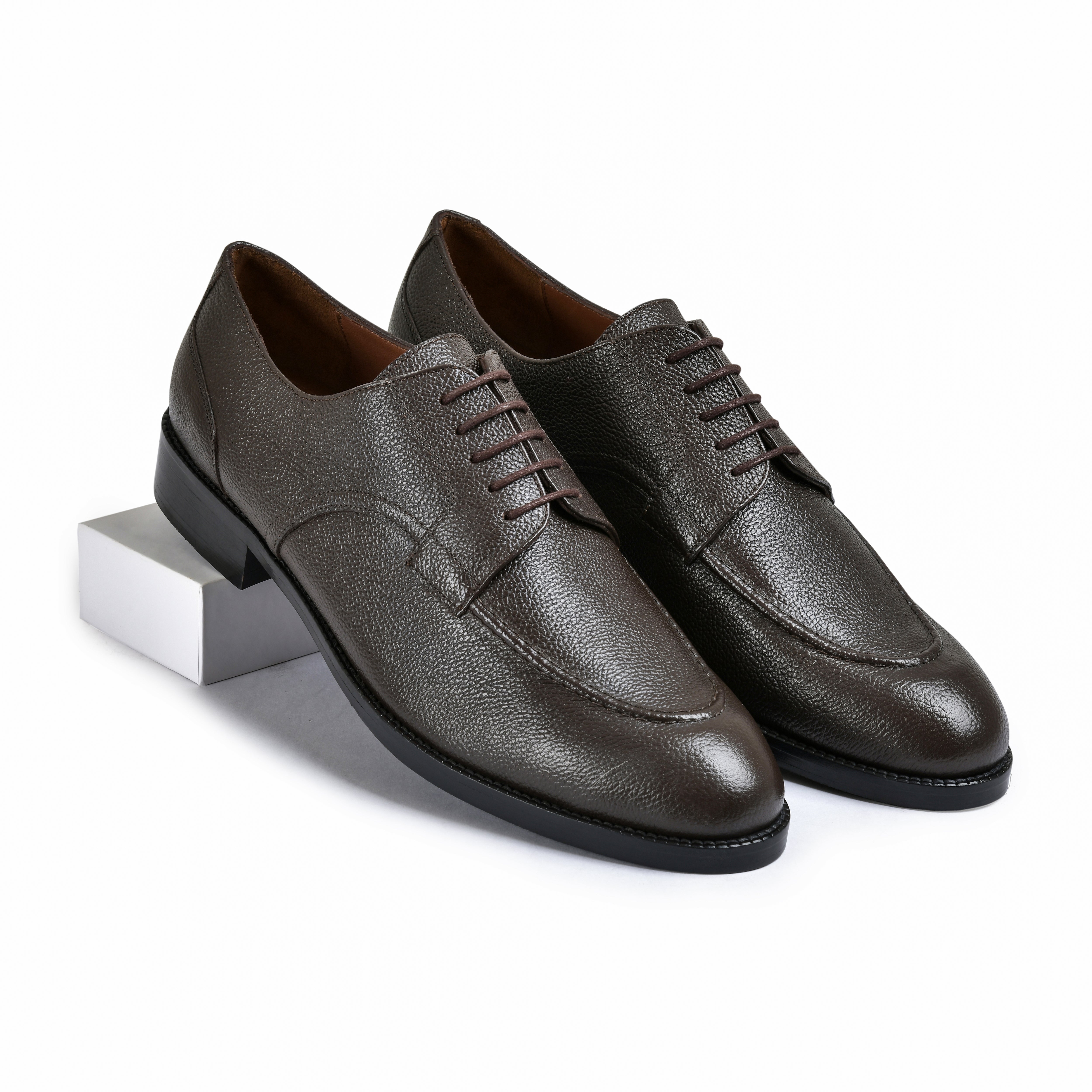 MATTHEW | DARK BROWN MILLED