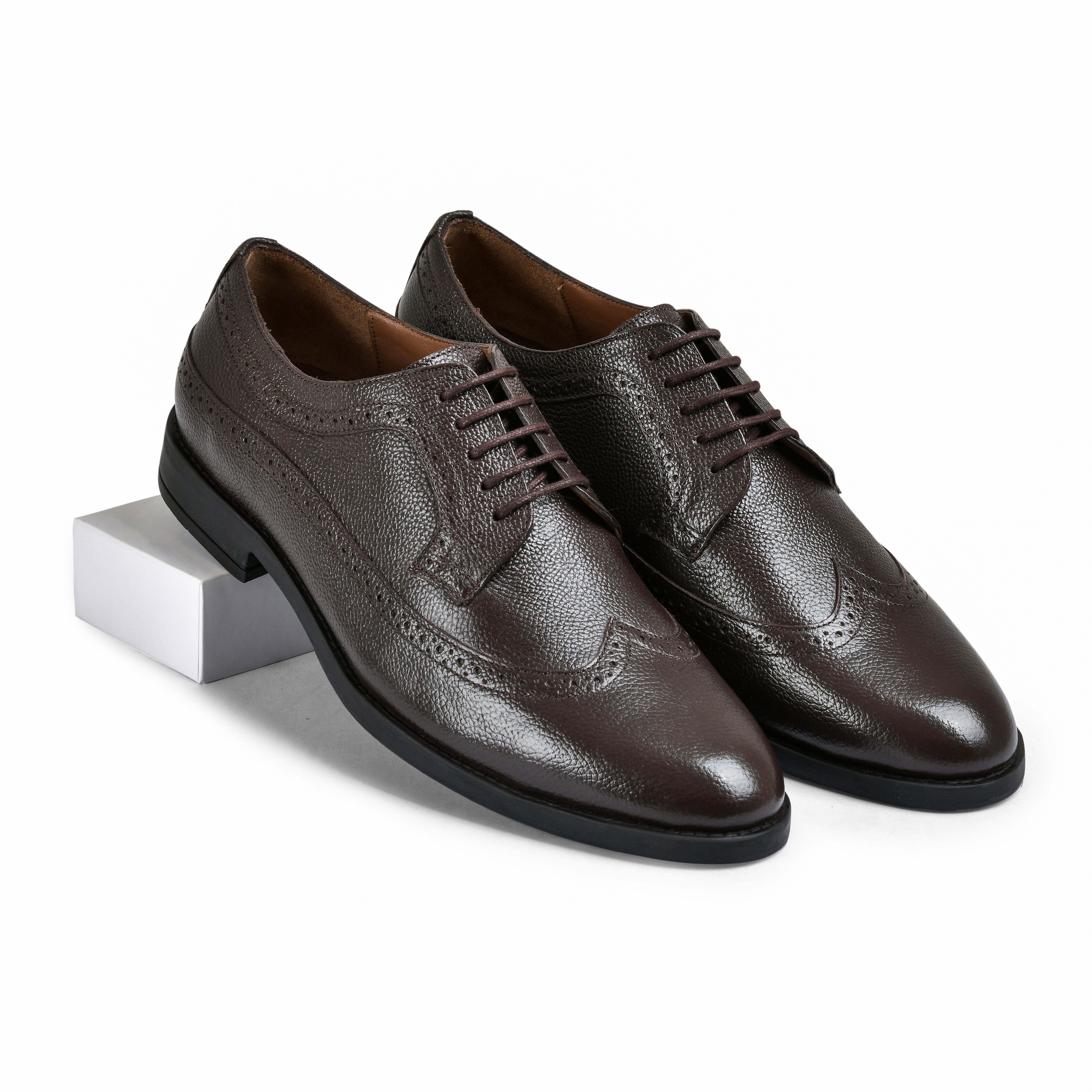 DOMINIC | DARK BROWN MILLED