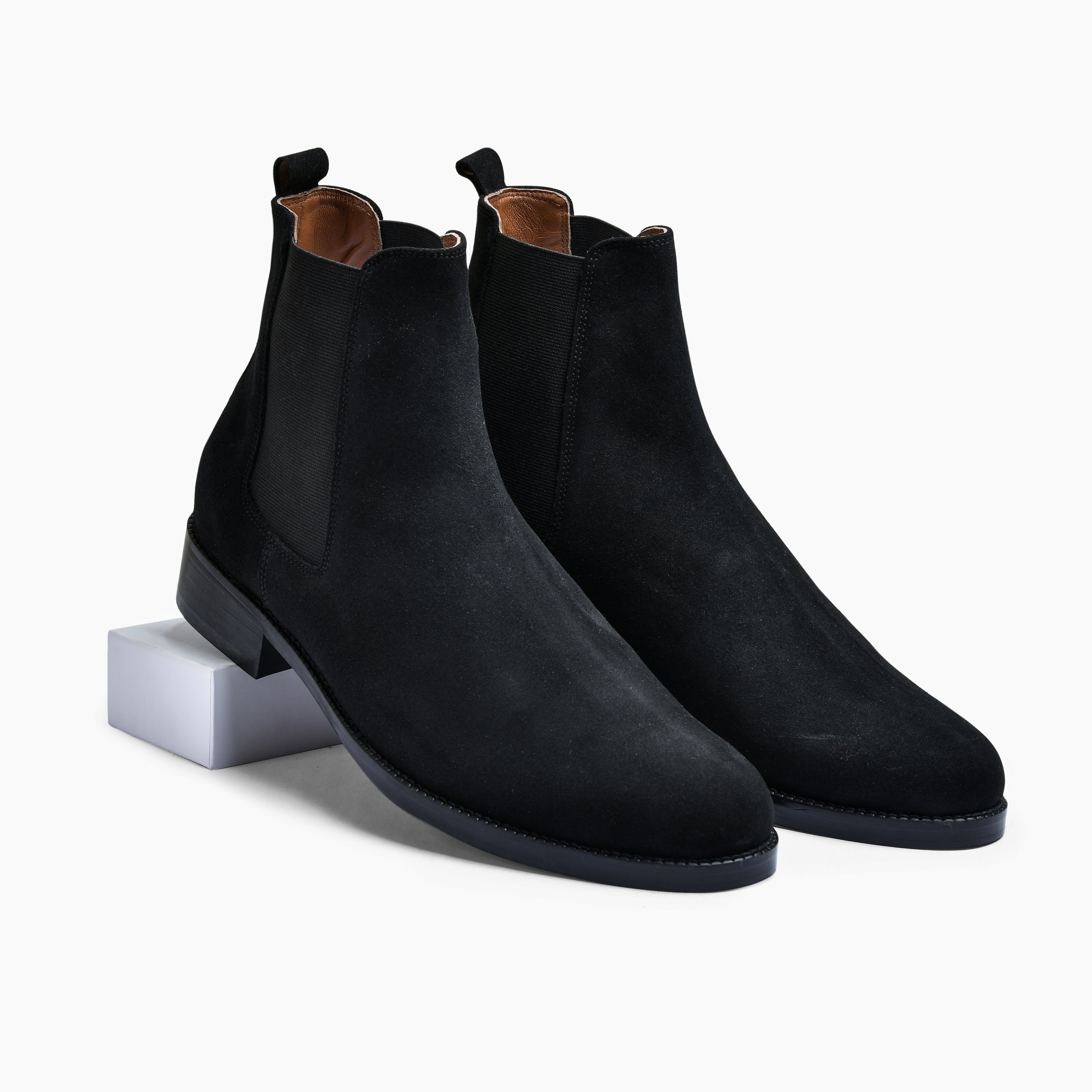 WELLINGTON | SUEDE BLACK